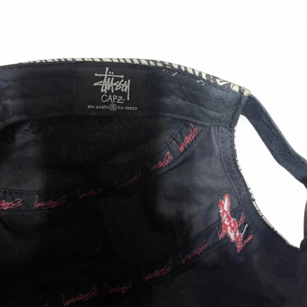 Stussy designs capz vintage black and white snapback hat